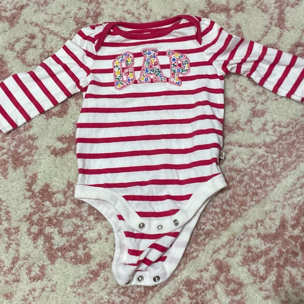 Gently used long sleeve stripe floral BABY GAP onesie 3-6 months